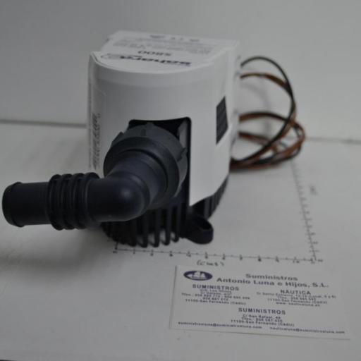Bomba de achique sumergible automática 12V Sahara MK2 800 (con acople acodado 90º) Attwood [3]