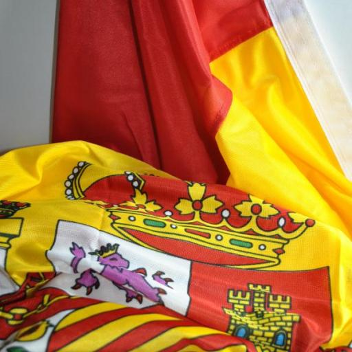 Bandera de España con escudo