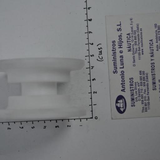 Roldana (cojinete) de plástico de 68 mm x 40 mm para puntera de proa [3]