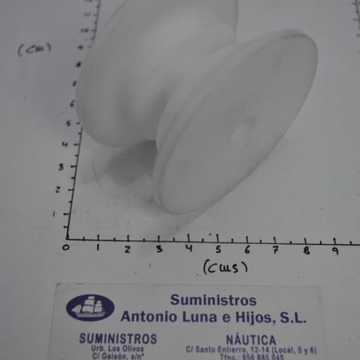 Roldana (cojinete) de plástico de 68 mm x 40 mm para puntera de proa [1]
