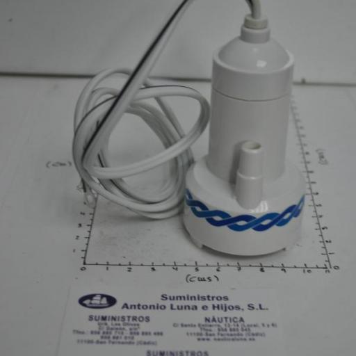 Bomba de achique sumergible TMC (tipo caravana) 12V 160 GPH (605 l/h) [7]