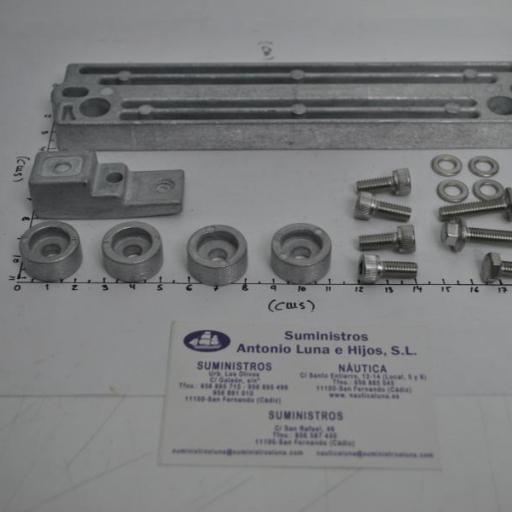 Kit de ánodos de aluminio (equivalente) para motores Suzuki de 90-140hp RecMar [3]