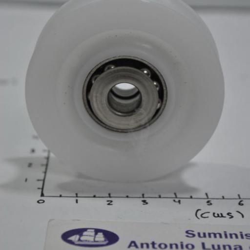 Roldana blanca de diámetro 57 mm con rodamientos inoxidables para cabo de 12 mm Viadana [7]