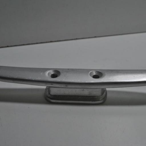 Cornamusa de aluminio anodizado pulido AL5 de 200 mm [1]