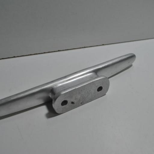 Cornamusa de aluminio anodizado pulido AL5 de 200 mm [2]