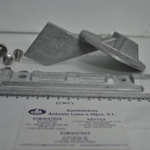 Kit de ánodos de aluminio (equivalente para motores Yamaha 60-90hp 2T) RecMar [5]