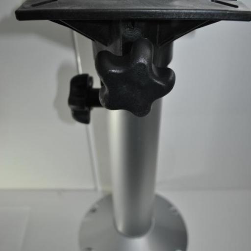 Pedestal telescópico de aluminio de 630 mm [5]