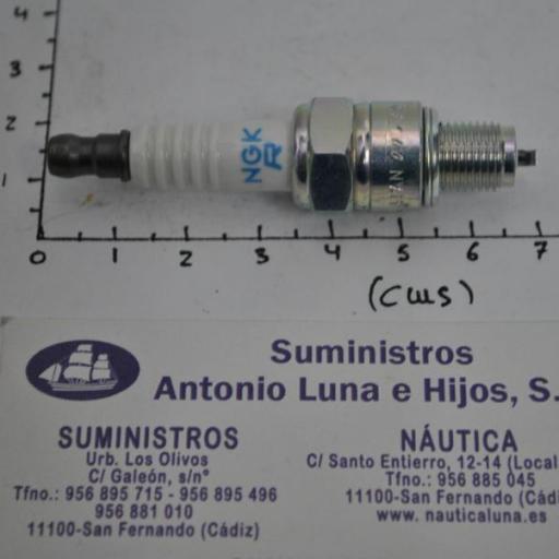 Bujía NGK LR4C-E [2]