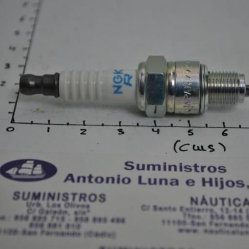 Bujía NGK LR4C-E [3]