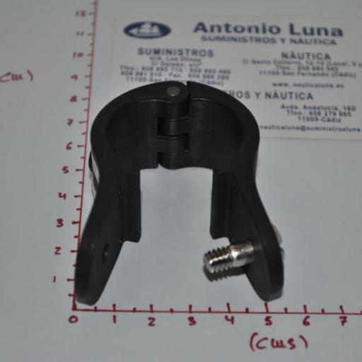 Abrazadera abatible nylon negra 25 mm [1]