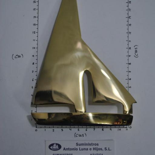 Velero de latón decorativo de 18.80 x 12.00 x 3.50 cm [6]