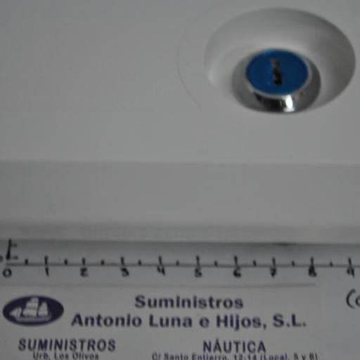 Registro (tambucho) blanco para radio VHF con cerradura Nuova Rade [3]
