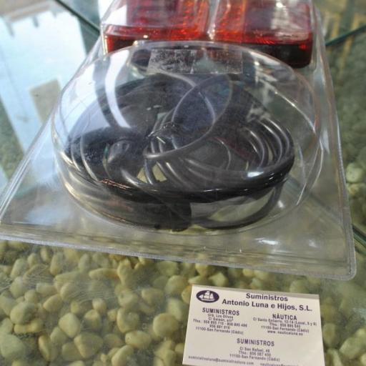 Kit de pilotos led 12V magnéticos para remolque [2]