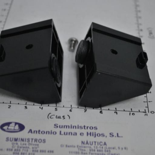 Kit de empotrar radio VHF modelo MMB-84 Standard Horizon [3]