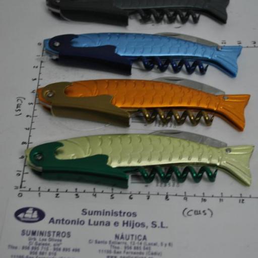 Abridor multiusos Pez.