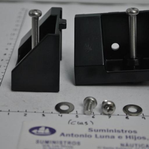 Kit de empotrar radio VHF modelo MMB-84 Standard Horizon [6]