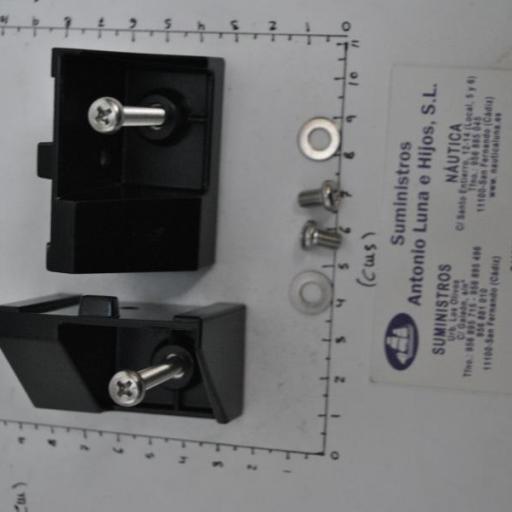Kit de empotrar radio VHF modelo MMB-84 Standard Horizon [7]