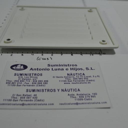 Rejilla de ventilación de plástico blanca de 115 x 127 mm Lalizas [3]