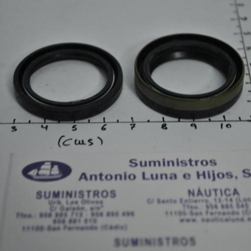 Kit (2 ud) de retenes del eje de la hélice (equivalentes 853807 y 853808 Volvo) RecMar