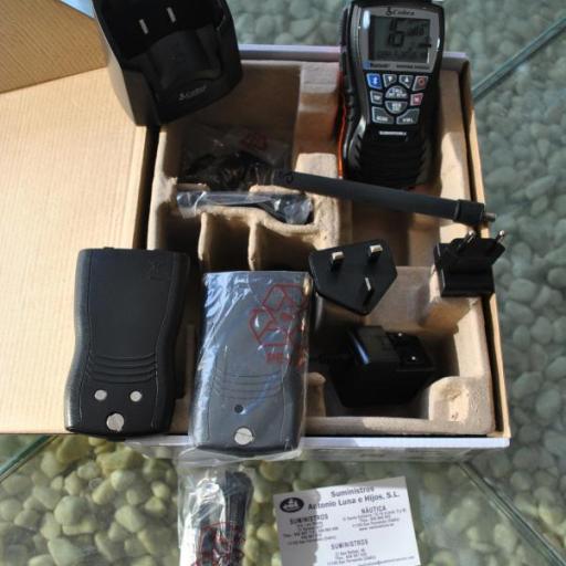 Radio (emisora) VHF portátil flotante MRHH 500 EU Cobra [3]