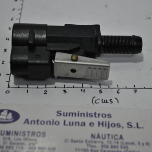 Conector combustible hembra (equivalente Yamaha) 3/8" Attwood