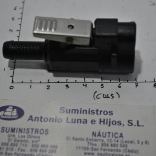 Conector combustible hembra (equivalente Yamaha) 3/8" Attwood [6]