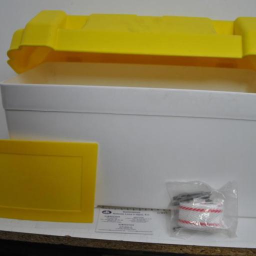 Caja de batería grande de 400 x 190 x 240 mm [2]