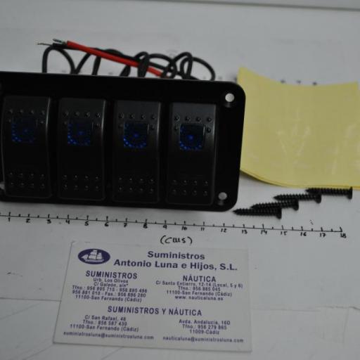 Panel eléctrico de 4 interruptores led con luz azul [1]
