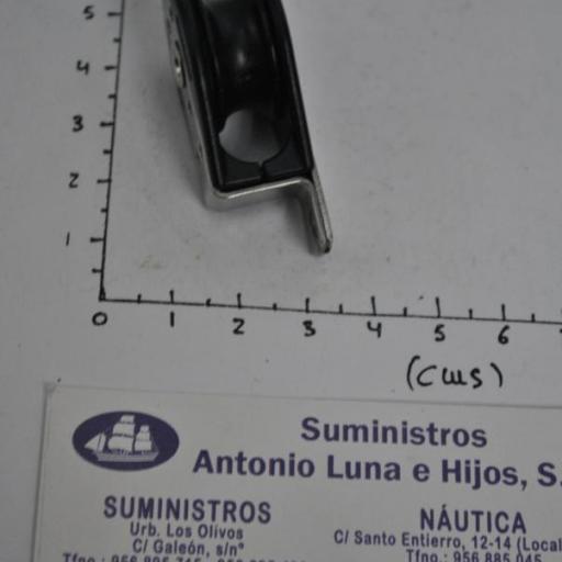 Polea simple plana con rodamientos para cabo de 6 mm Viadana. [7]