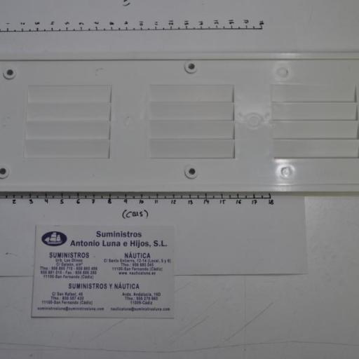 Rejilla de ventilación rectangular de plástico blanca de 9 x 25,5 cm  [2]