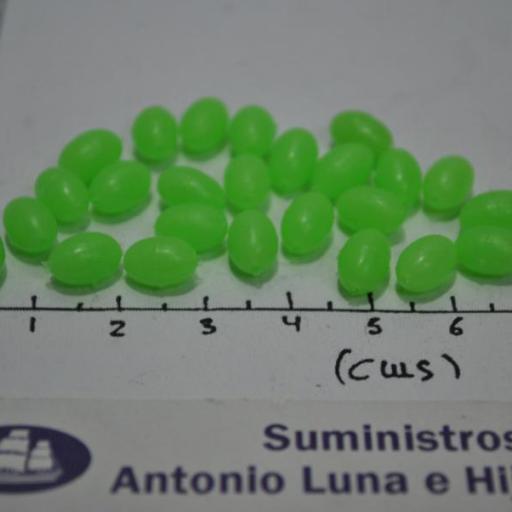 Bolitas duras ovaladas perforadas fosforescentes para bajos de línea Kali [2]