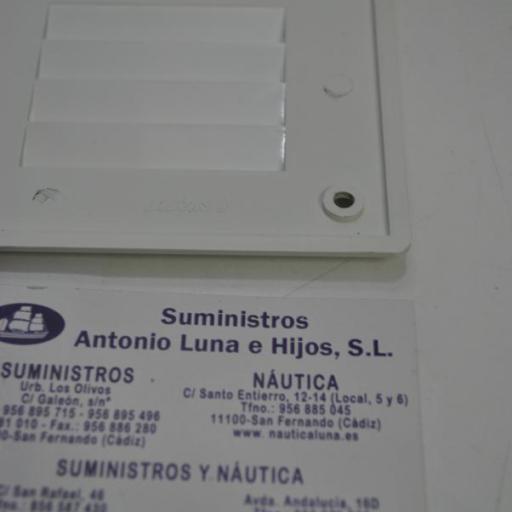Rejilla de ventilación rectangular de plástico blanca de 9 x 25,5 cm  [4]