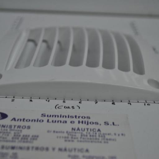 Rejilla de ventilación cuadrada Top Line blanca Nuova Rade [5]