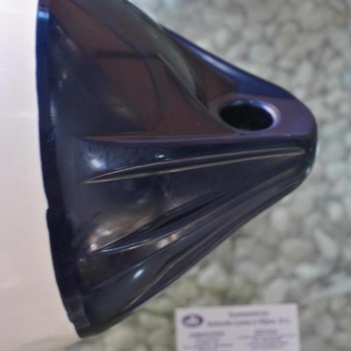 Defensa blanca/azul serie F Polyform [4]
