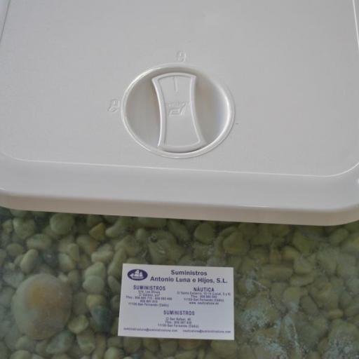 Tapa de registro blanca de 374 x 374 mm Plastimo [2]