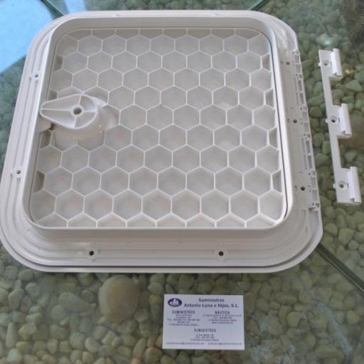 Tapa de registro blanca de 374 x 374 mm Plastimo [4]