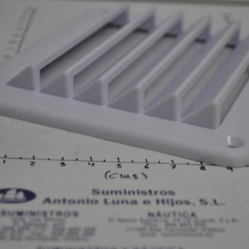 Rejilla de ventilación de plástico blanca de 140 x 125 mm Globalnautic [5]
