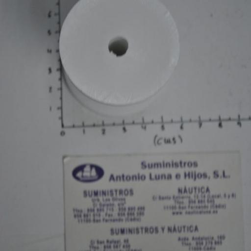 Roldana de nylon blanca para puntera de proa de eje de 8,3 mm Osculati [2]