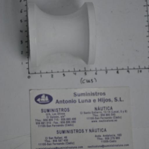 Roldana de nylon blanca para puntera de proa de eje de 8,3 mm Osculati [3]