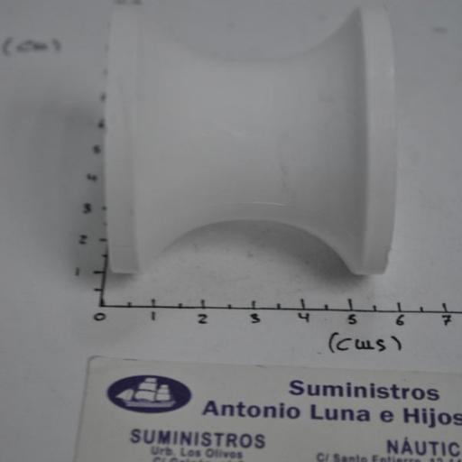 Roldana de nylon blanca para puntera de proa de eje de 8,3 mm Osculati [7]