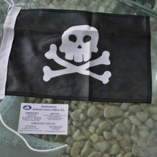 Bandera pirata de 20 x 30 cm [3]