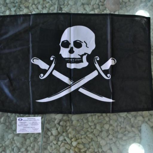 Bandera pirata de 60 x 40 cm [1]