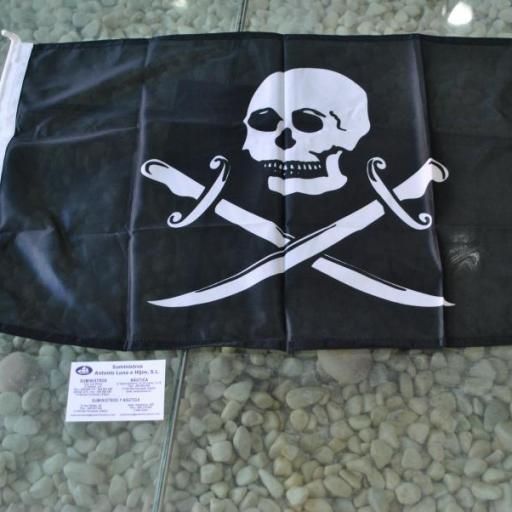 Bandera pirata de 60 x 40 cm [2]