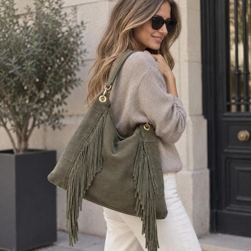 Bolso ante con flecos 