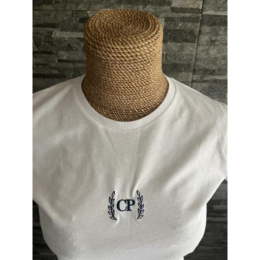 Camiseta laurel iniciales  [2]