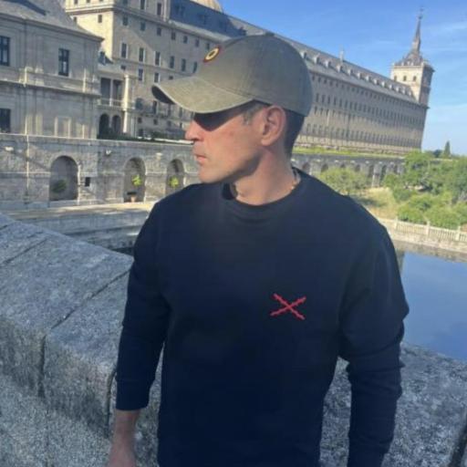 Sudadera hombre Cruz de Borgoña  [3]