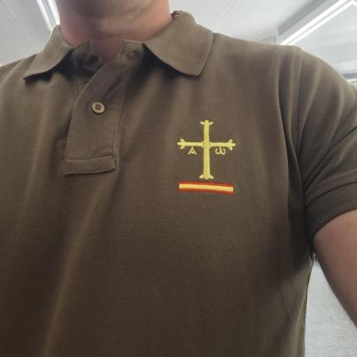 Polo CRUZ DE LA VICTORIA 