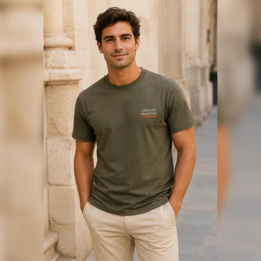 Camiseta DIOS CON NOSOTROS  [1]