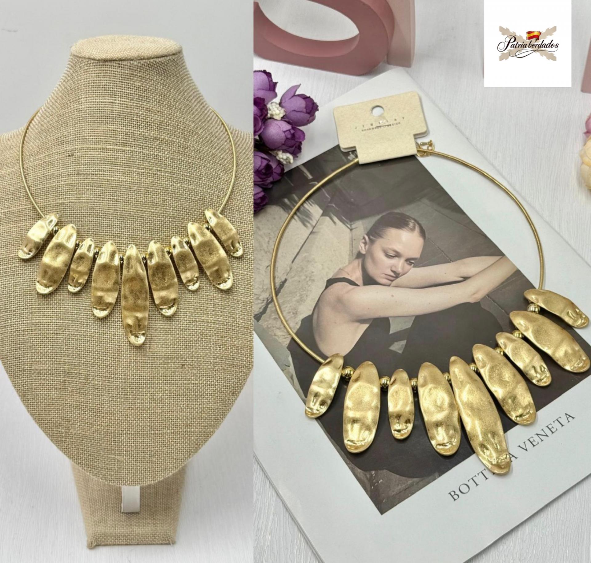 Collar TECLAS