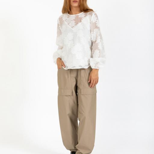 Pantalón cargo